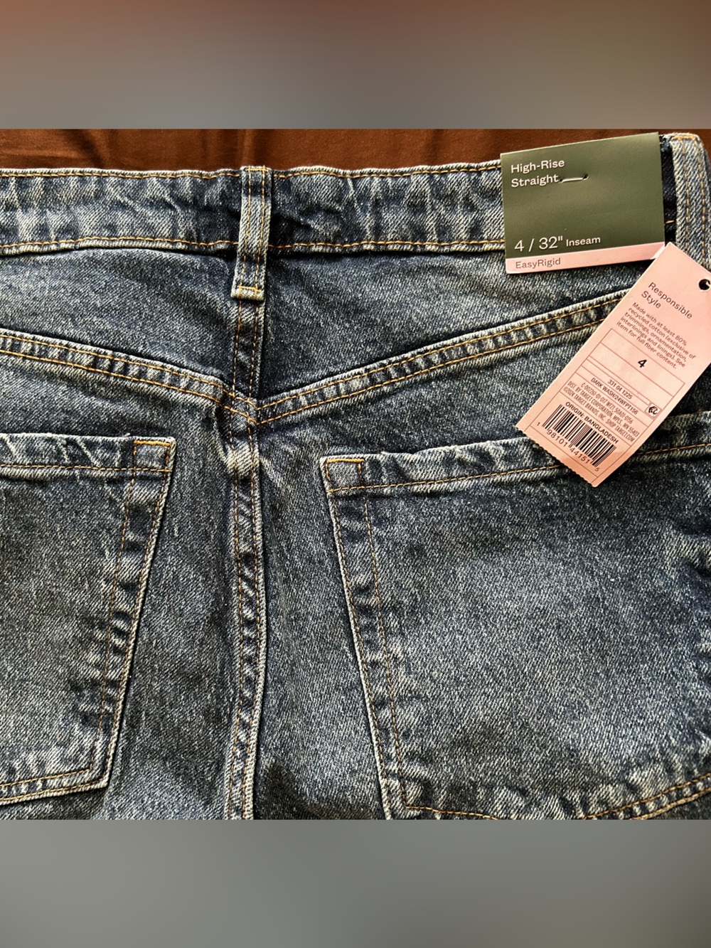 High-Rise Straight Jeans in Blue Wash
